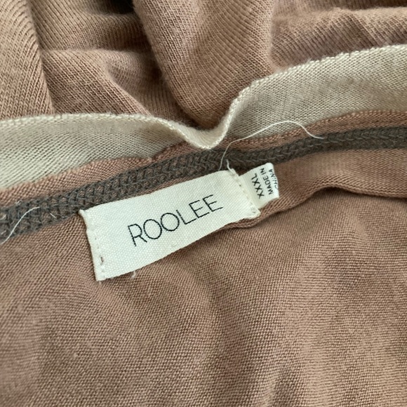 ❤️$5 BUNDLE SALE Roolee pullover - Picture 4 of 6